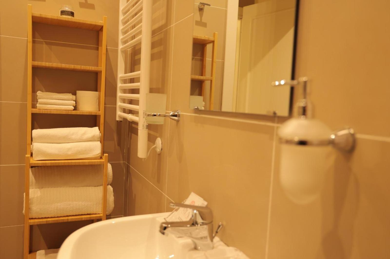 B&B Scarlatti 60 Napoli Dış mekan fotoğraf